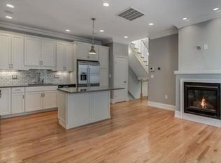 704 1/2 E 5th St, South Boston, MA 02127