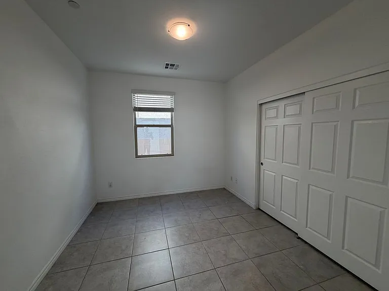 3228 Azalea Ridge Ct — Photo 12