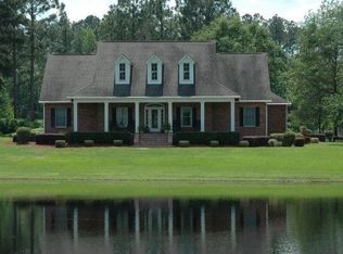 84 Johnson Farm Rd, Hazlehurst, GA 31539