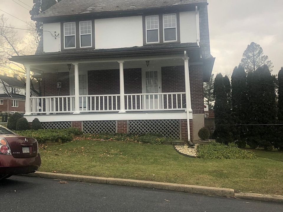 1st image of 2335 Park Ave