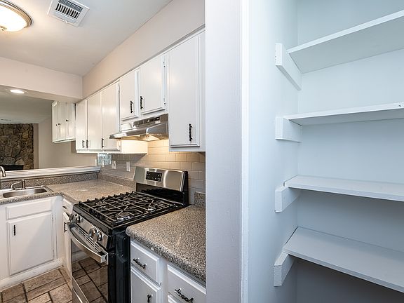3rd image of 6624 Ramsgate Way