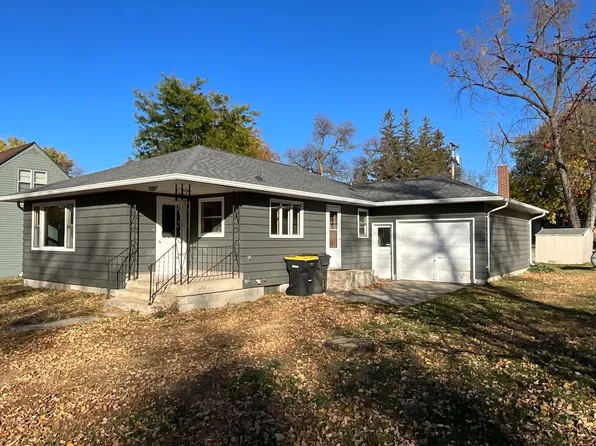 130 Oak St S, Vesta, MN 56292