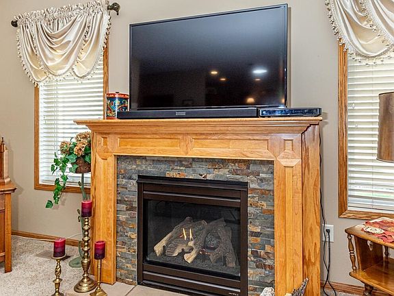 5th image of 3626 Juniper Ct S