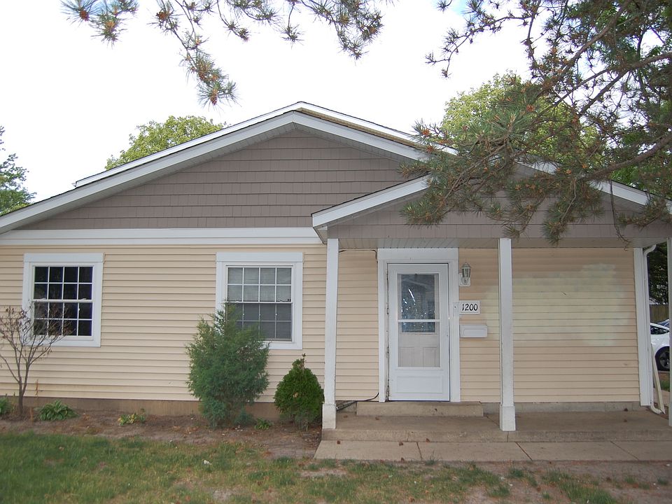 1st image of 1200 Quincy Ct #A