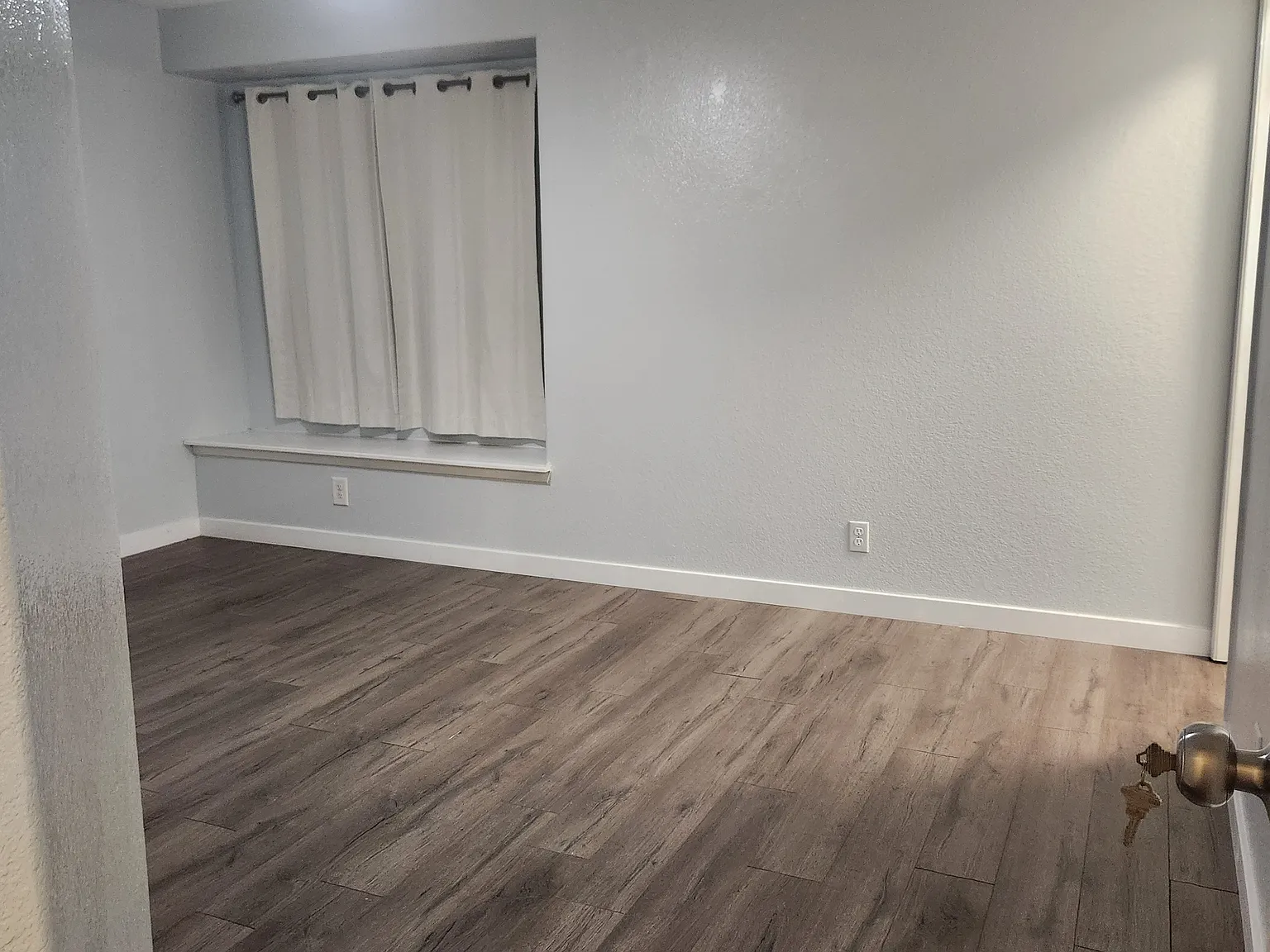 Sand Island Way, Menifee — Photo 3