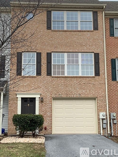 1st image of 61 Fiser Ln
