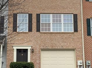 61 Fiser Ln, Martinsburg, WV 25404