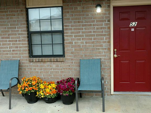 All photos taken 3/16/2020.