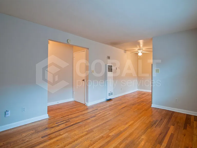 944 Saint Charles Ave NE #9 — Photo 1