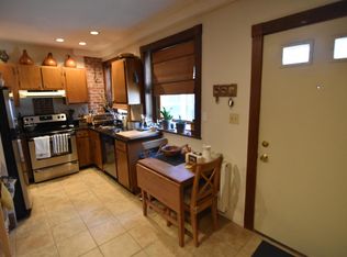 1718 Beacon St #1R, Brookline, MA 02445