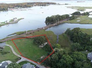 504 Noank Rd, Groton, CT 06355