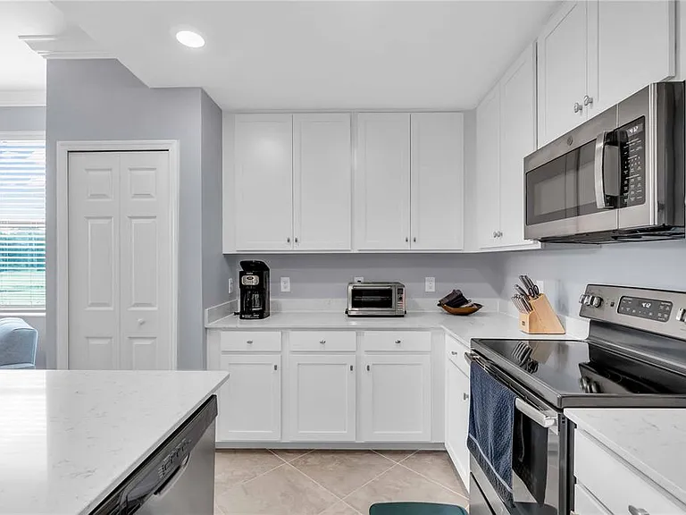 17520 Gawthrop Dr #108 — Photo 10