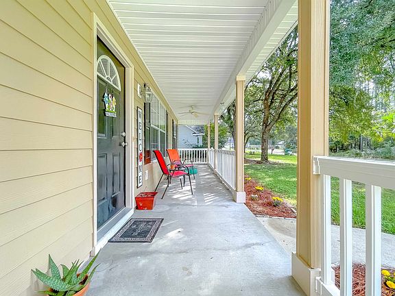 5th image of 29 Midway Ct