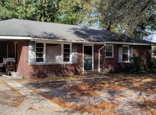 2652 Cardinal Cir, North Charleston, SC 29405