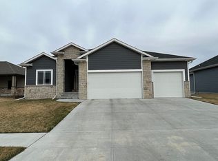 8810 S 80th St, Lincoln, NE 68516