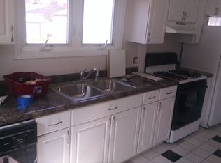 7826 31st Ave, Kenosha, WI 53142