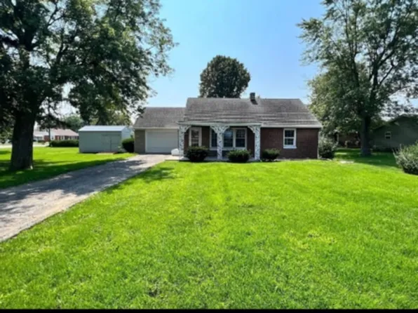 2145 W 2nd St, Marion, IN 46952