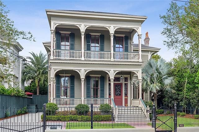 1st image of 2621 Prytania St