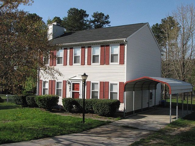 ExteriorFront_04122014