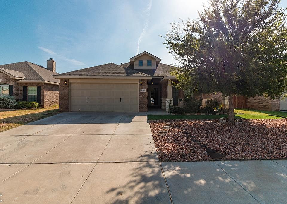 1st image of 804 Nolan Ryan Dr