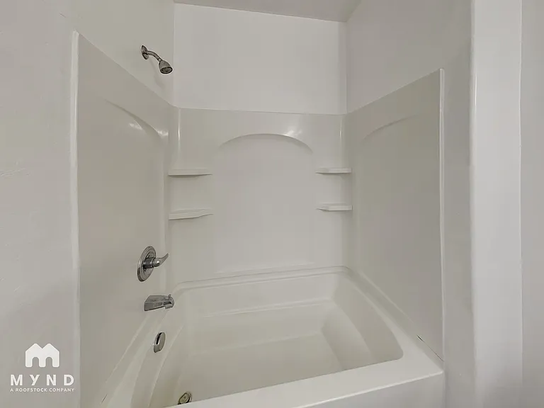495 Westminster Hall Ave #103 — Photo 28