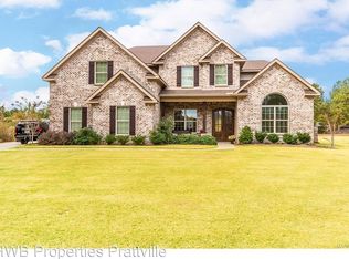 223 N Dogwood Ter, Wetumpka, AL 36093
