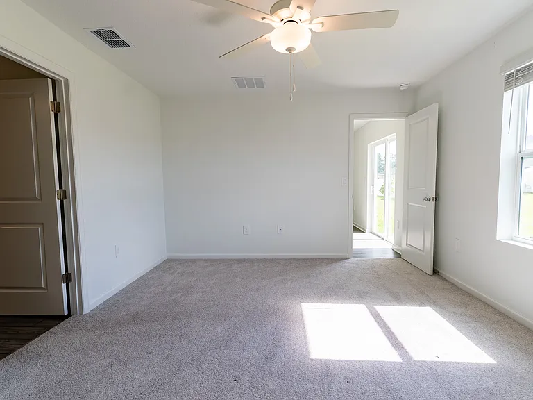 8414 SW 41st Cir — Photo 45