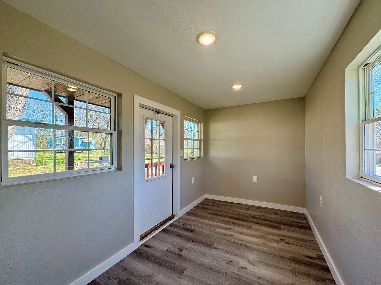 Studio Tiny home in West Batesville — Photo 1