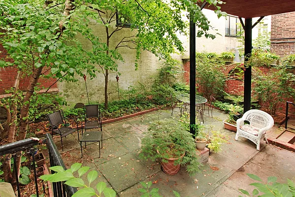 Sold by Corcoran | media 18