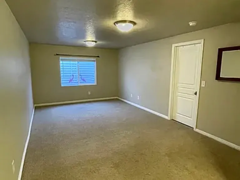 3019 S Ashburton Ln — Photo 17