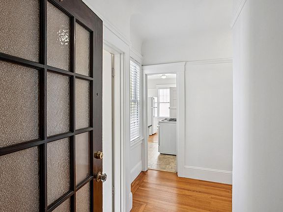3rd image of 1395 10th Ave #7