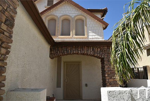 1st image of 13440 W Berridge Ln