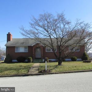 601 W Bridge St, Parkesburg, PA, 19365