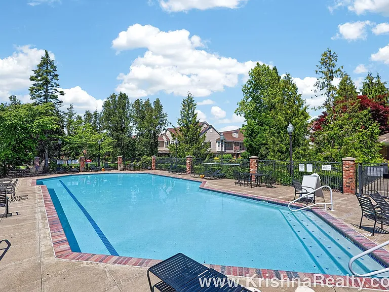 1175 NE 64th Ln #1109 — Photo 23