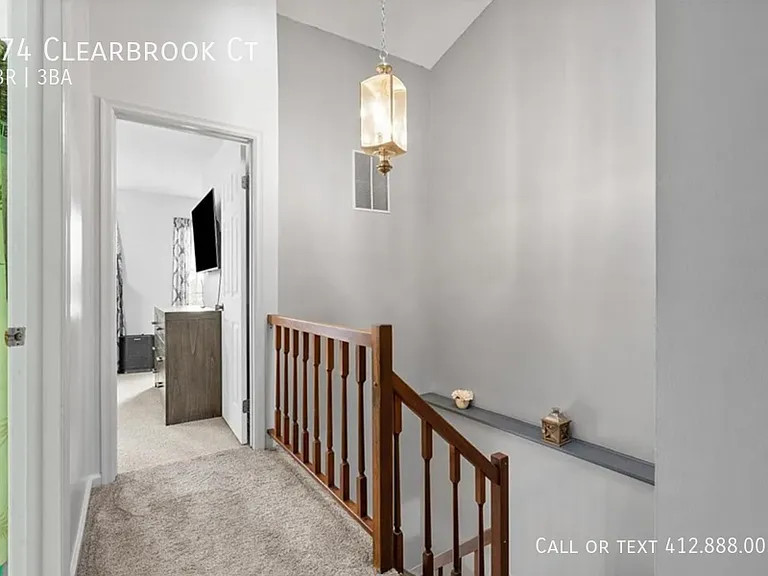 274 Clearbrook Ct — Photo 10