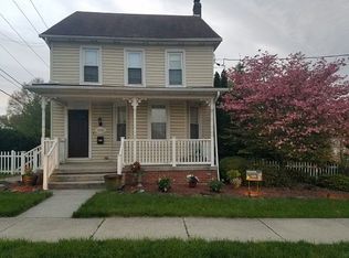 213 Carlisle St, New Oxford, PA 17350