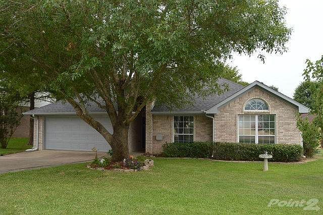 302 Hickory Rd, Bullard, TX