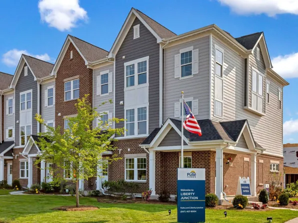 159 Yorktown Ct, Libertyville, IL 60048