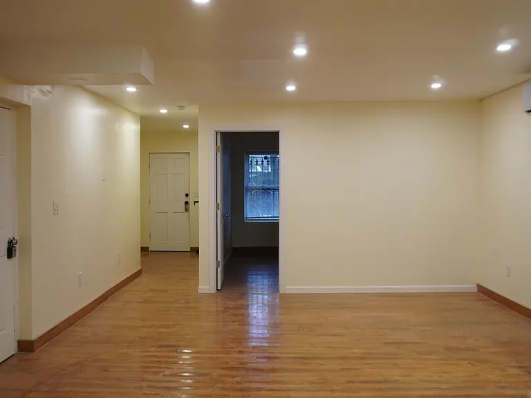 160 Washington Ave #1 — Photo 6