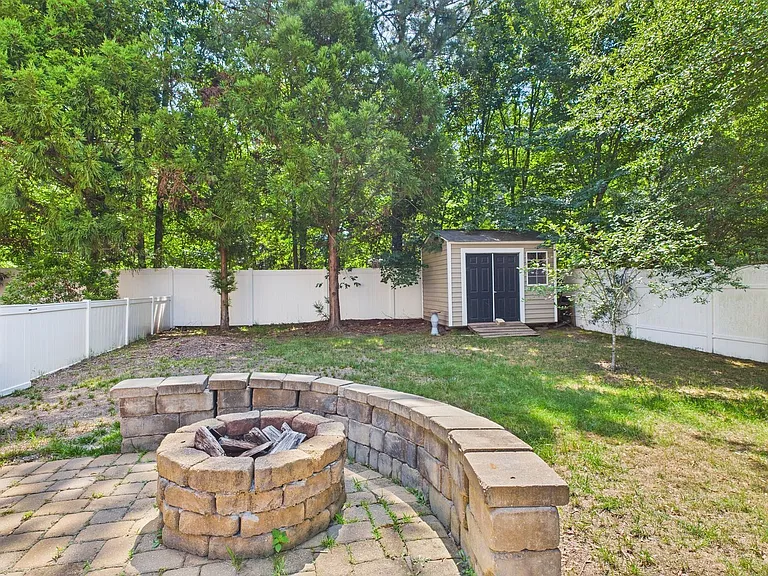 12017 Hunton Crossing Pl — Photo 42