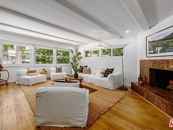 3rd image of 13848 Cumpston St