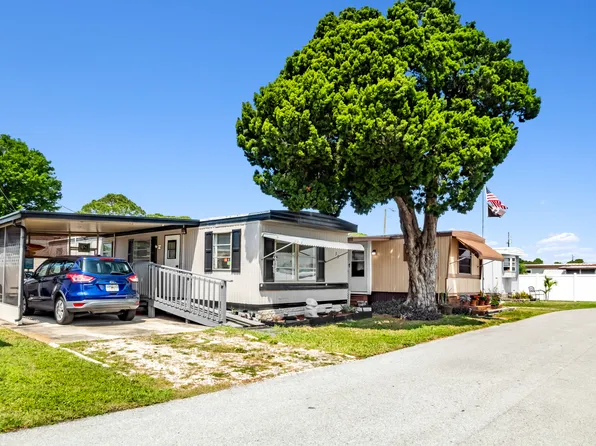 7499 46th Ave N #46, Saint Petersburg, FL 33709