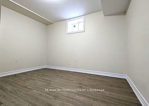 595 Gibbons St #BASEMENT — Photo 14