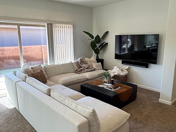 5th image of 2334 S River Rd Unit 41