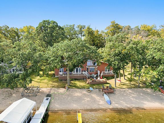 2nd image of 23093 Roosevelt Beach Ln