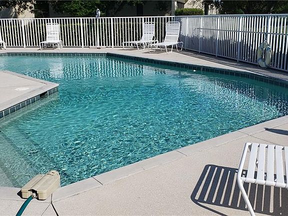 4th image of 1559 Atares Dr Unit 112