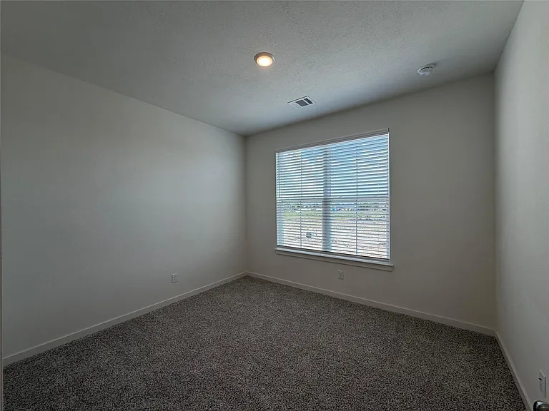 10661 Berry Br — Photo 15
