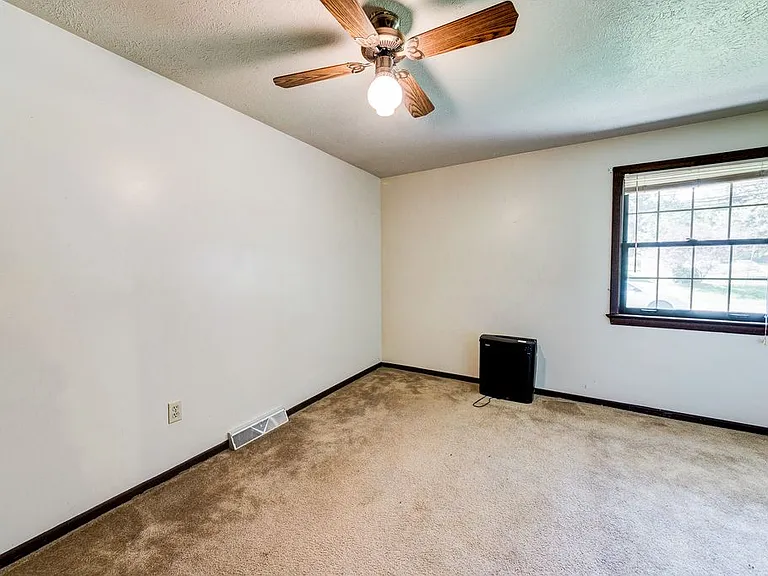 125 Freeport St #1 — Photo 10