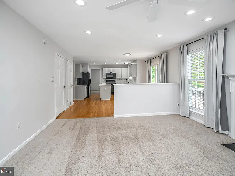 33 Saint Williams Way — Photo 20