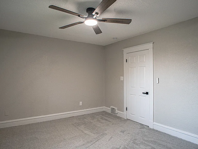 3417 Bellefontaine Ave — Photo 4